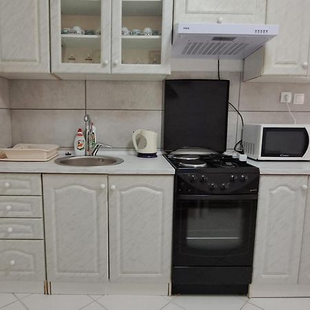 Apartmani Ana-Lora โลปาร์ ภายนอก รูปภาพ