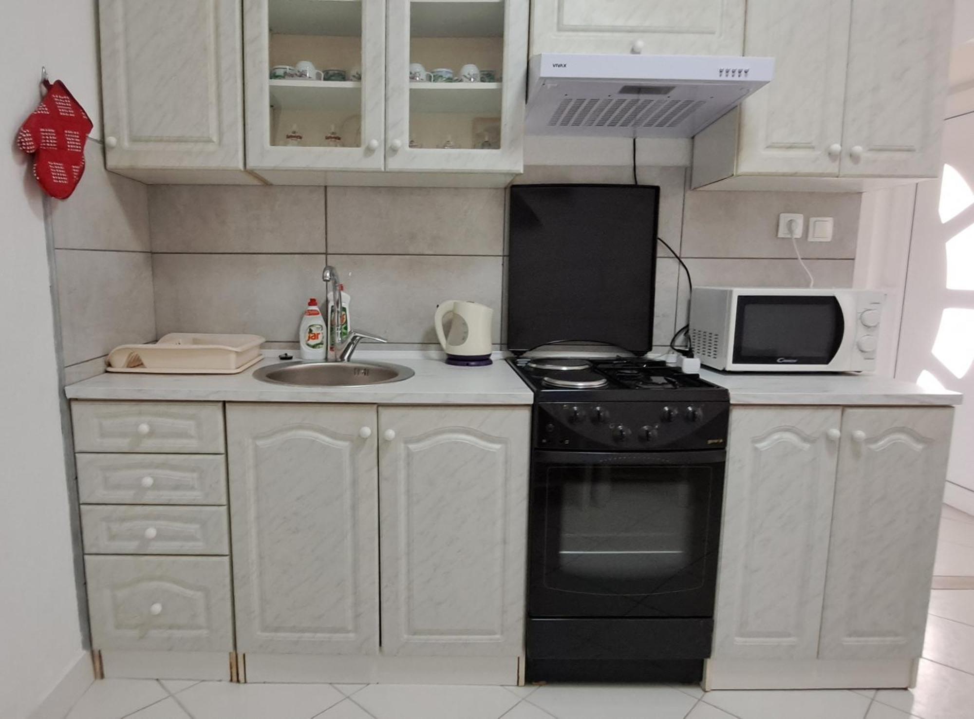 Apartmani Ana-Lora โลปาร์ ภายนอก รูปภาพ